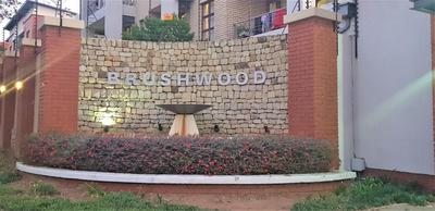Townhouse For Rent in Ferndale, Randburg