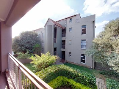 Townhouse For Rent in Sunninghill, Sandton