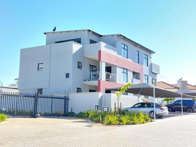 Townhouse For Sale in Langeberg Heights, Cape Town