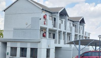 Apartment / Flat For Rent in Halfway Gardens, Midrand