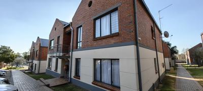 Apartment / Flat For Rent in Auckland Park, Johannesburg