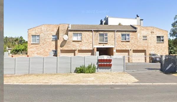 Apartment / Flat For Rent in Table View, Cape Town
